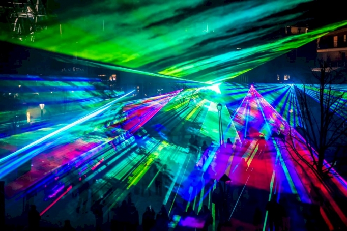 Lasershows & Lichtershows, Beamshows & Grafikshows