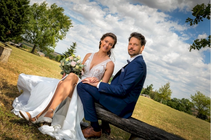 Einfühlsame, stimmungsvolle und natürliche Hochzeitfotografie